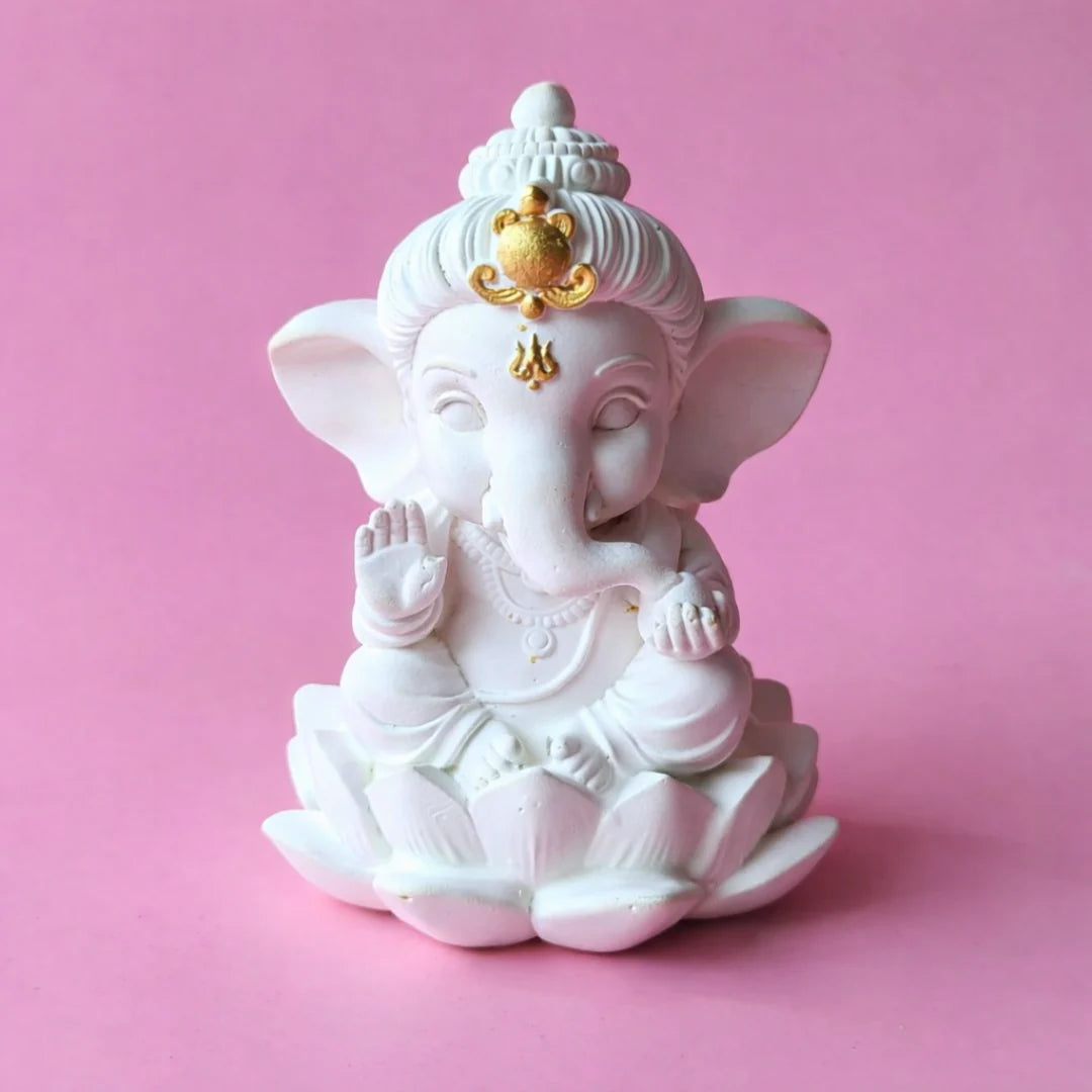 Bal Ganesh Candle