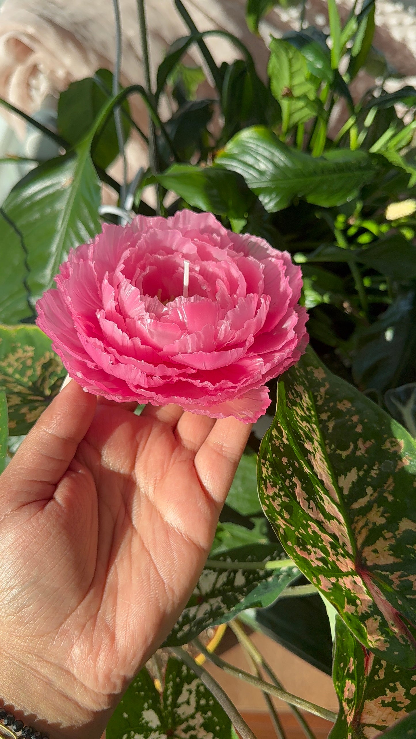 Aesthetic Realistic Peony Flower Candle